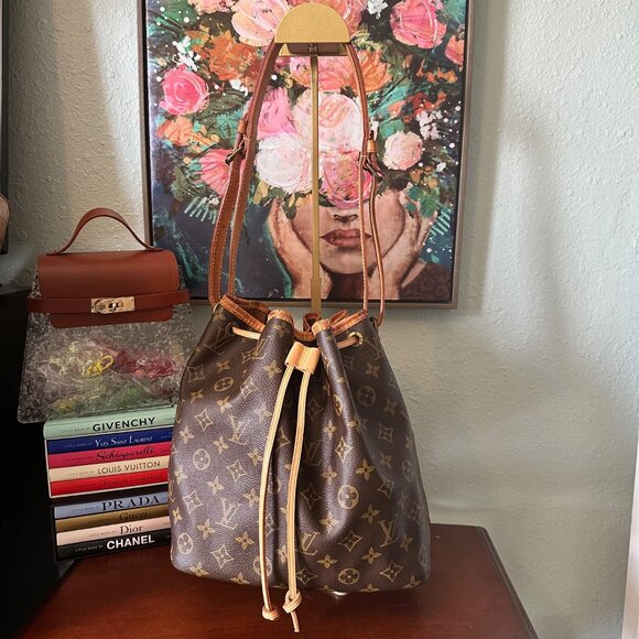 Louis Vuitton Handbags - Louis Vuitton Petit Noe Champagne Bucket Bag w/COAs - EUC